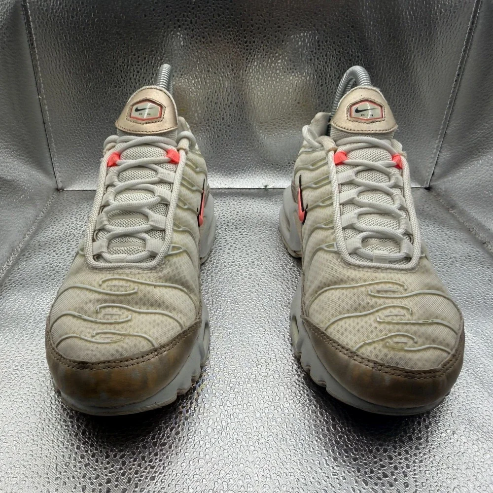 Size 6 Nike Air Max Plus Light Orewood Brown Womens Sneaker Shoes‎ CJ9980-100